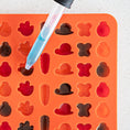 Load image into Gallery viewer, Ongrok Silicone Gummy Molds with Droppers by Smoke Drop - view 6 | Buddy Brandz