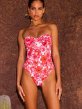 Load image into Gallery viewer, Summa vibe Girlie three piece swimsuit