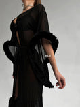 Cargar la imagen en la vista de la galería, BURLESQUE by WILN - view 4 | Buddy Brandz