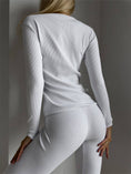 Cargar la imagen en la vista de la galería, EASE by WILN | Buddy Brandz