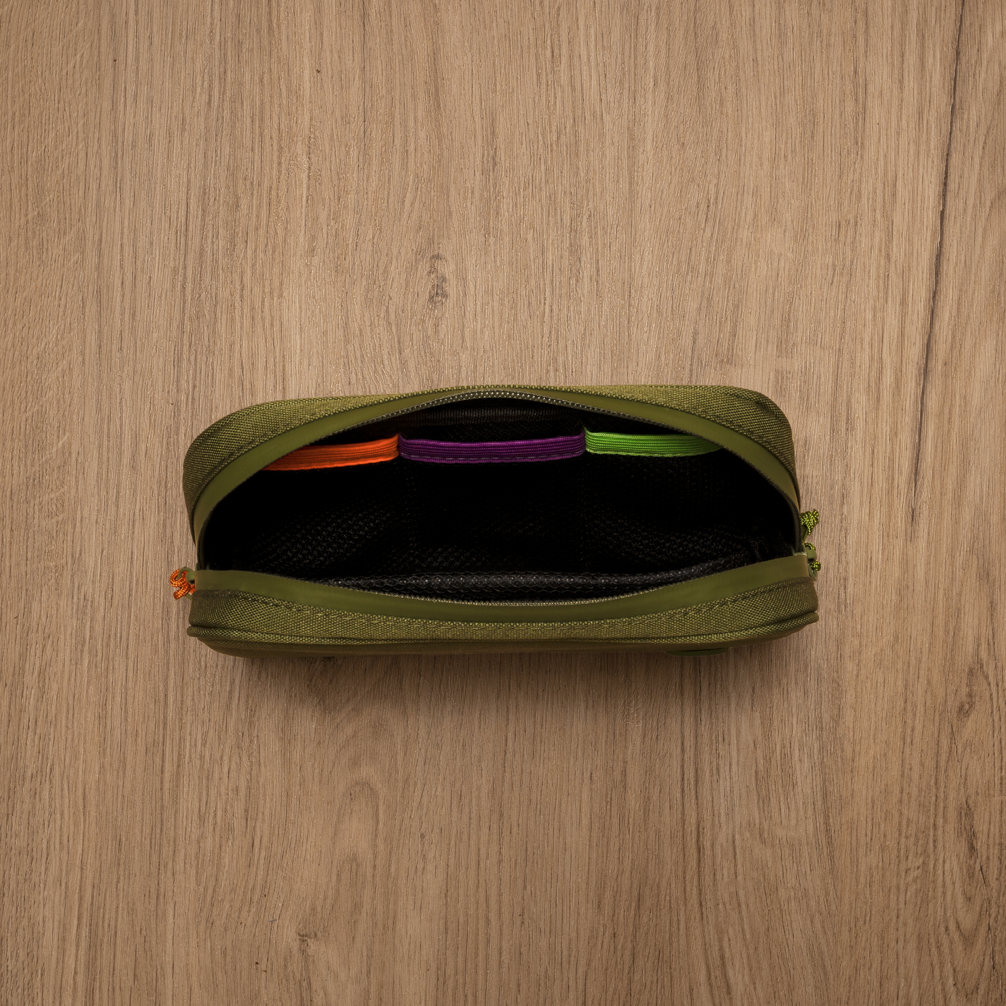 Ongrok Carbon-lined Wallets with Combination Lock V 2.0 | 3" Sizes (Small, Medium, Large) by Smoke Drop - view 35 | Buddy Brandz
