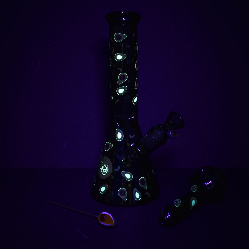 Pulsar Fruit Series Avocado Gold Herb Pipe Glow Duo - 10" / 14mm F by Smoke Drop - view 2 | Buddy Brandz