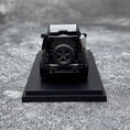 Cargar la imagen en la vista de la galería, AR Box 1/64 Defender 90/110 2023 Alloy Car Model Collection Ornament Gift by Buddy Brandz - view 6 | Buddy Brandz
