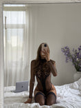 Cargar la imagen en la vista de la galería, VENUS by Wiln - view 3 | Buddy Brandz
