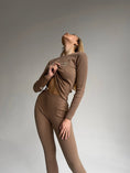 Cargar la imagen en la vista de la galería, EASE by WILN | Buddy Brandz
