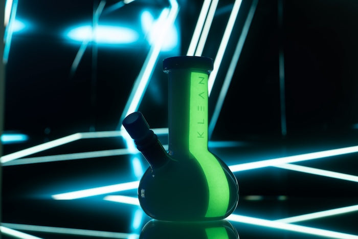 KLEAN White Series - Mini Bong by KLEAN - view 2 | Buddy Brandz