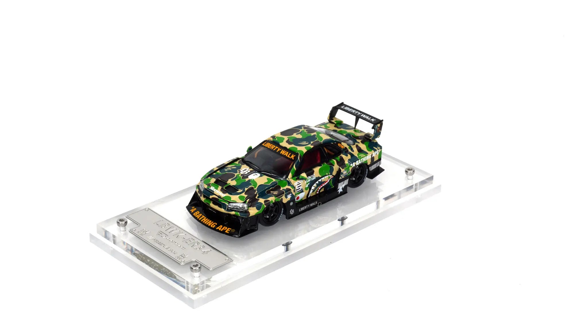 1:64 LBWK Skyline GTR ER34 Super Silhouette – Carbon Chrome Edition by Buddy Brandz - view 7 | Buddy Brandz