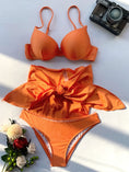 Cargar la imagen en la vista de la galería, Women solid push up underwire three piece set

