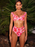 Load image into Gallery viewer, Summa vibe Girlie three piece swimsuit
