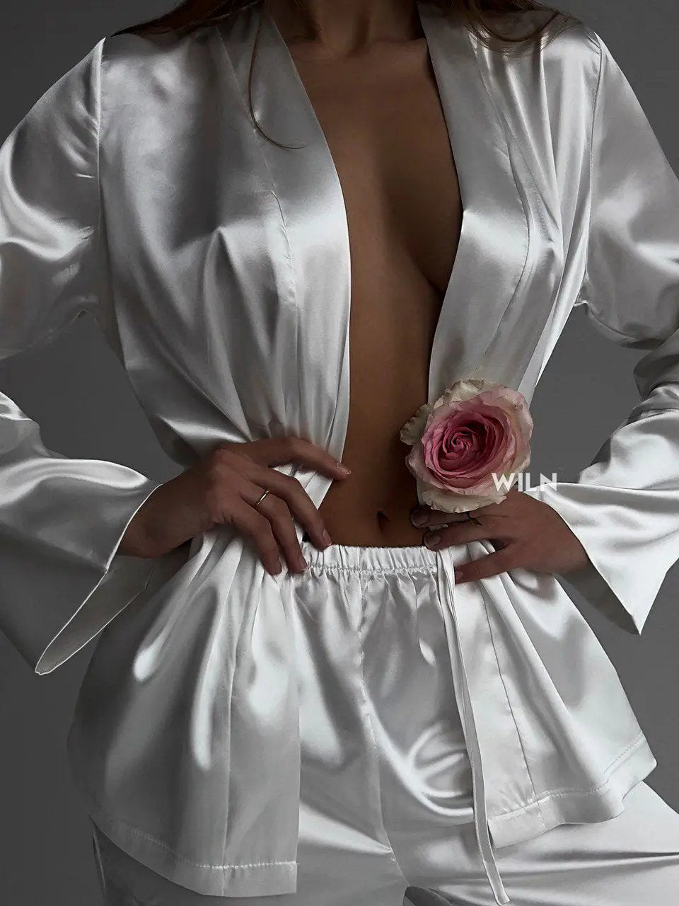 ELEGANCE by WILN | Buddy Brandz